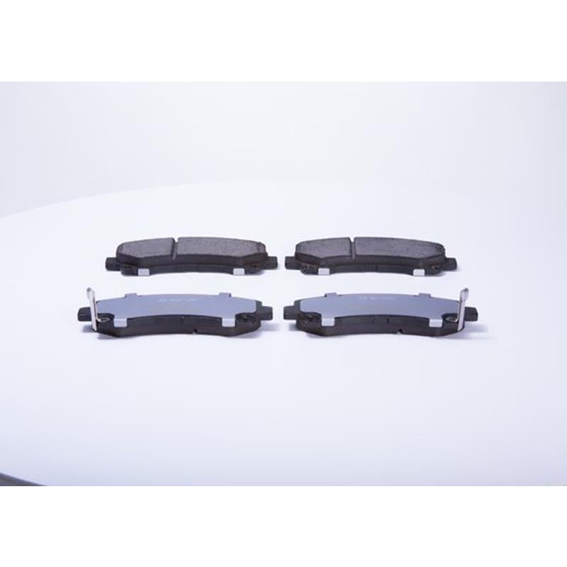 Pastilla De Freno Del Quietcast Fmsi D1677-8906 Chevrolet D-Max 2008-2014 ; Chevrolet Trail Blazer Lvh  Lwh 2.5.2.8 3.6 2001-2015;Colorado 2.8 2018-2021