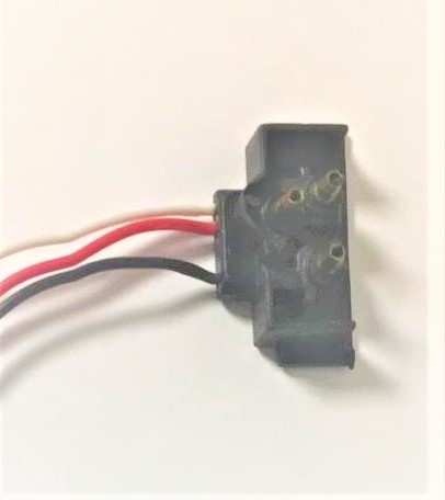 [AUT-SQ-912] CONECTOR 3 PINES PARA SL912